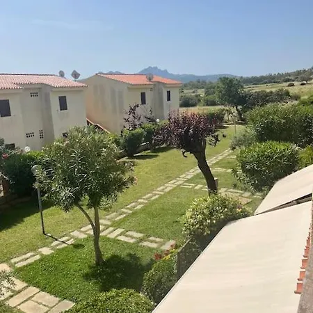 Ampio Bilocale Con Terrazzo Lejlighed Cannigione