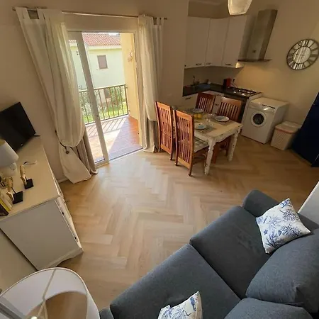Ampio Bilocale Con Terrazzo *