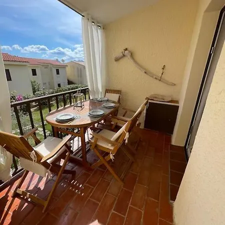 Lejlighed Ampio Bilocale Con Terrazzo Cannigione