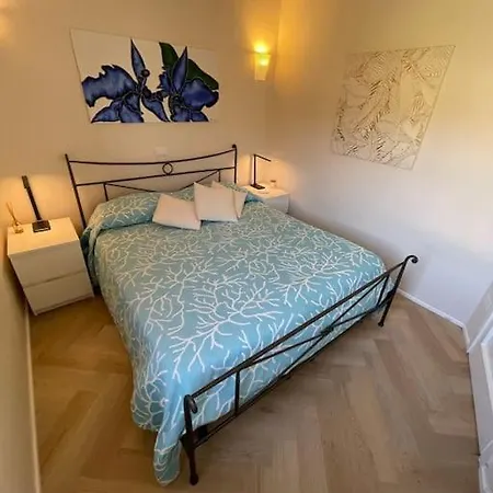 Ampio Bilocale Con Terrazzo Apartman Cannigione